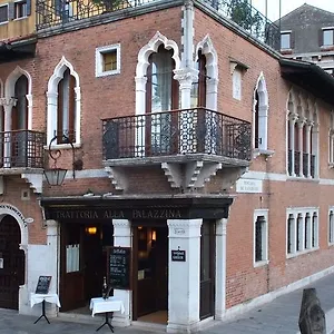 Palazzina Veneziana בית הארחה
